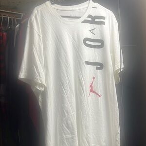 Jordan White Short Sleeve Tee Athletic Style